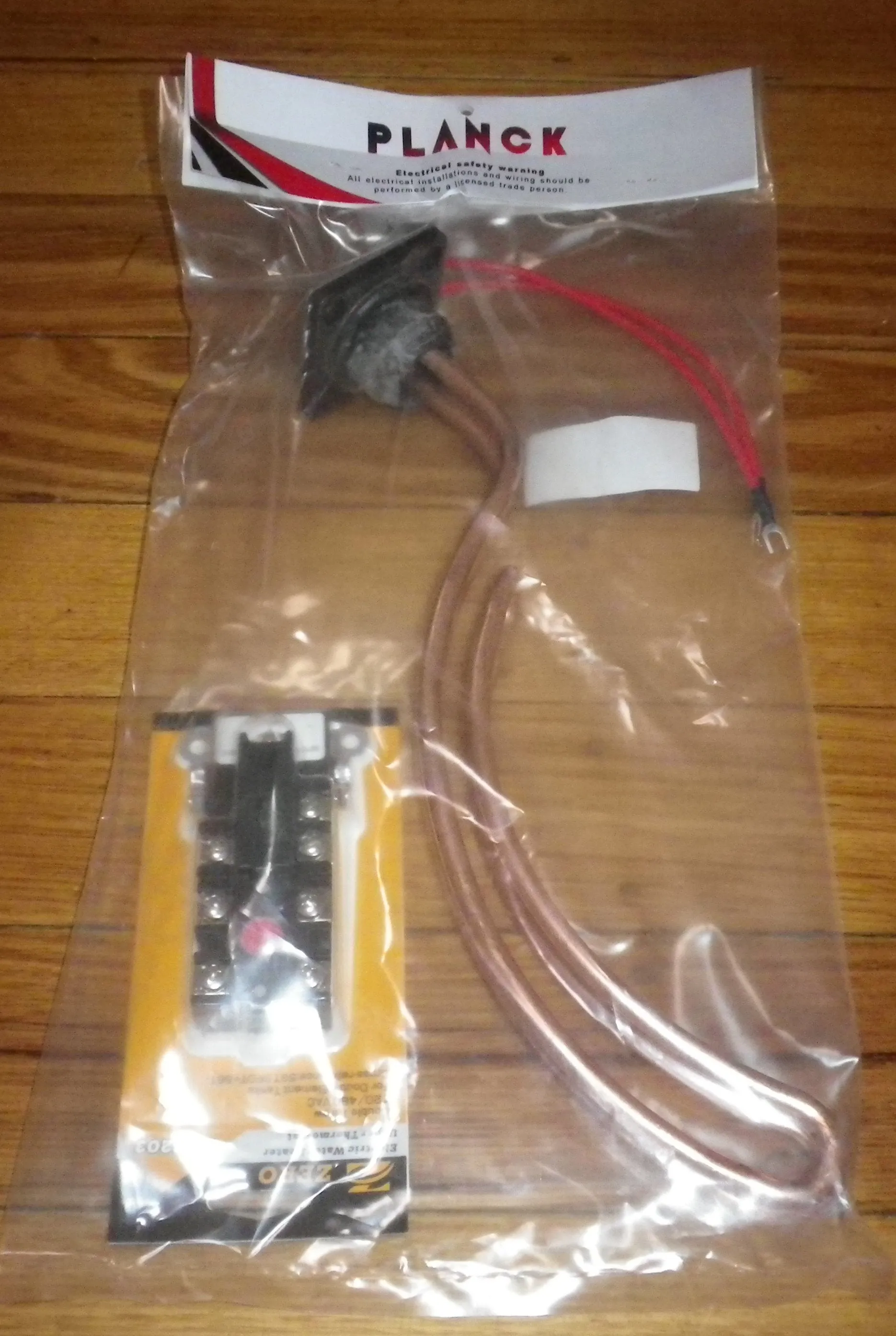 4.8KW 240VAC Bolt-On Sickle Element & Thermostat Kit for Hot Water Systems - # HWE102_KS