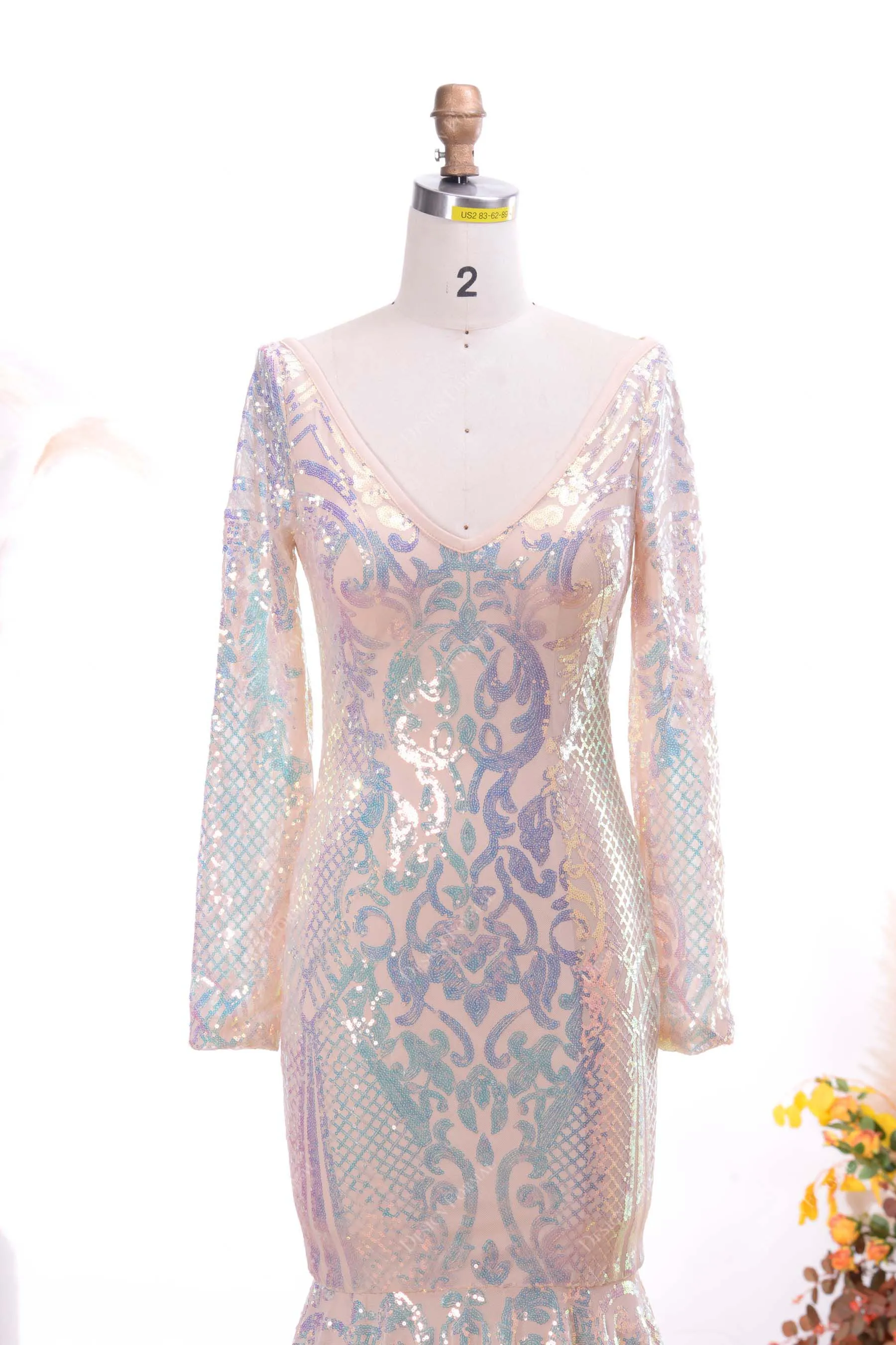 Iridescent Sequin V-neck Mermaid Afro-descendant Prom Dress