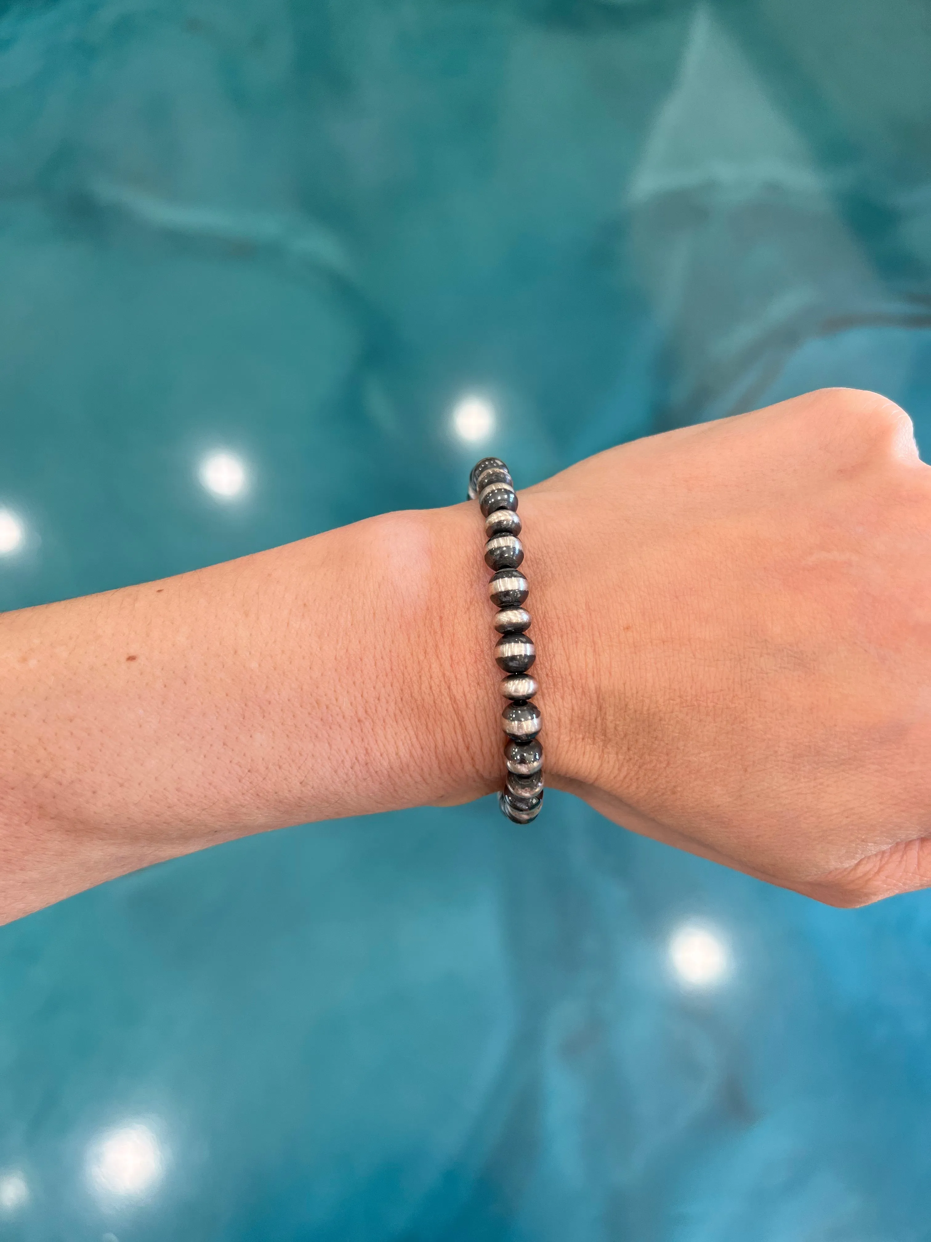 Navajo Pearl Stretch Bracelet - 7mm Disk/Navajo Pearl Combo