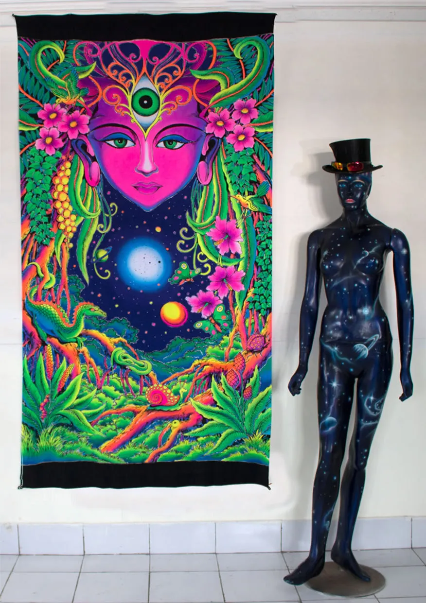 UV Wallhanging : Mother Nature